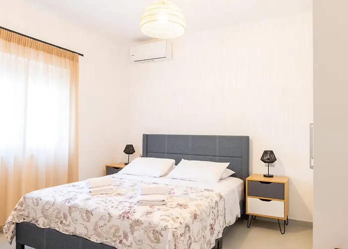 Airvista Apartments